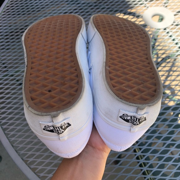 Vans Women’s Doheny Platform Sneakers - Picture 4 of 6